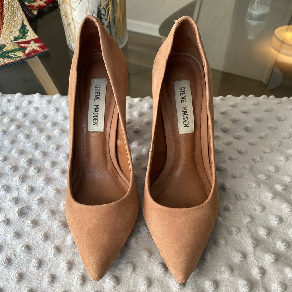 Steve Madden Pumps